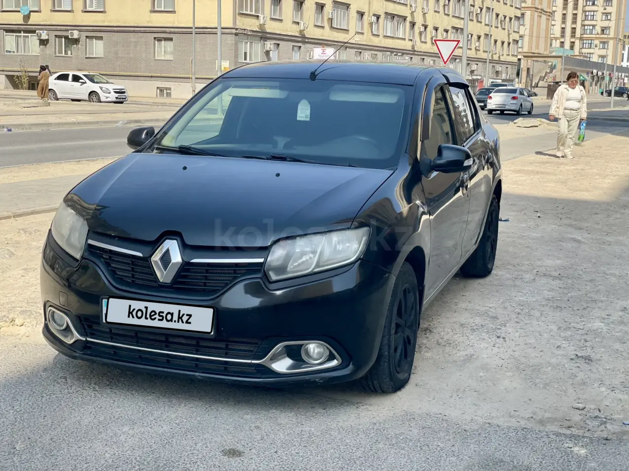 Renault Logan, 2015