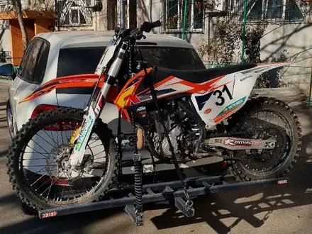 KTM  250 SX F 2016 года за 2 700 000 тг. в Алматы – фото 2
