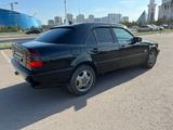 Mercedes-Benz C 180 2000 года за 3 000 001 тг. в Павлодар