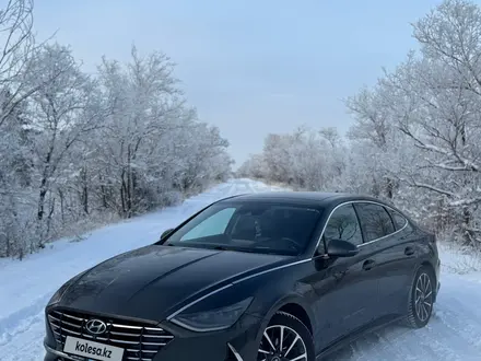 Hyundai Sonata 2019 года за 11 500 000 тг. в Астана