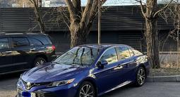 Toyota Camry 2019 года за 13 000 000 тг. в Алматы