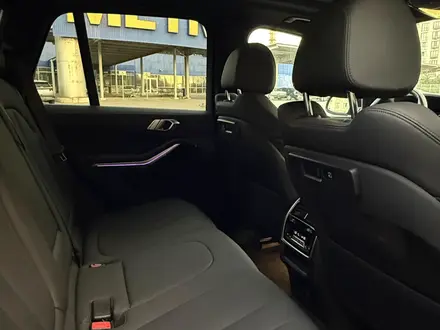 BMW X5 2019 года за 38 000 000 тг. в Шымкент – фото 18