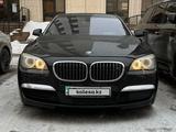 BMW 750 2012 года за 12 000 000 тг. в Астана – фото 2