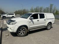 Toyota Hilux 2011 года за 8 700 000 тг. в Алматы