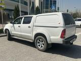 Toyota Hilux 2011 года за 8 700 000 тг. в Алматы – фото 2