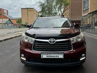 Toyota Highlander 2014 года за 15 700 000 тг. в Астана