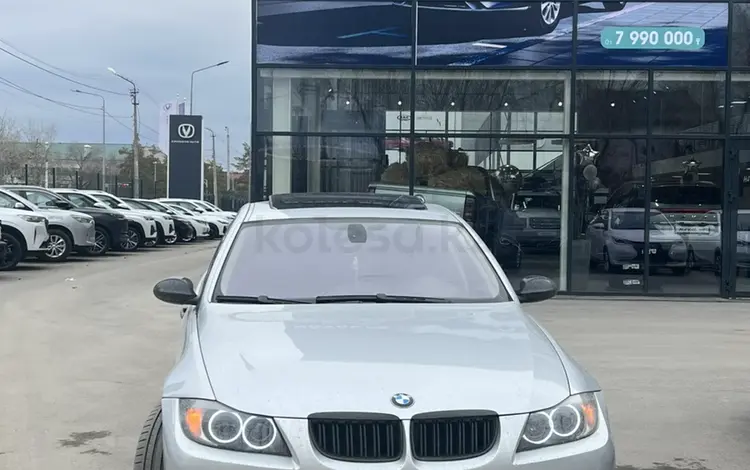 BMW 330 2005 года за 7 300 000 тг. в Астана