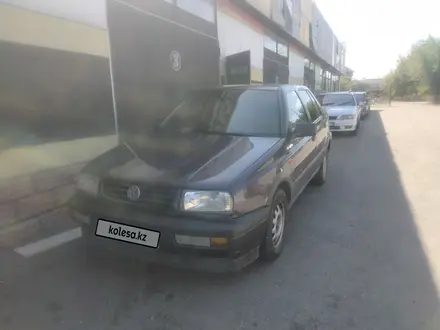 Volkswagen Vento 1993 года за 1 100 000 тг. в Талдыкорган – фото 3