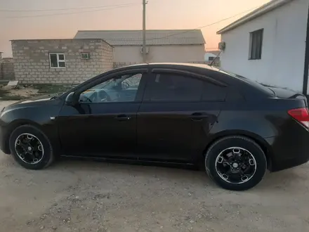 Chevrolet Cruze 2012 года за 1 900 000 тг. в Актау – фото 5
