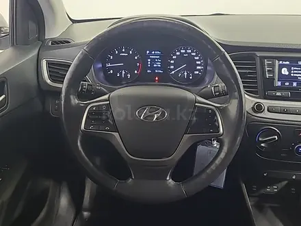 Hyundai Accent 2018 года за 7 920 000 тг. в Алматы – фото 13
