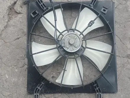 Диффузор радиатора за 25 000 тг. в Алматы