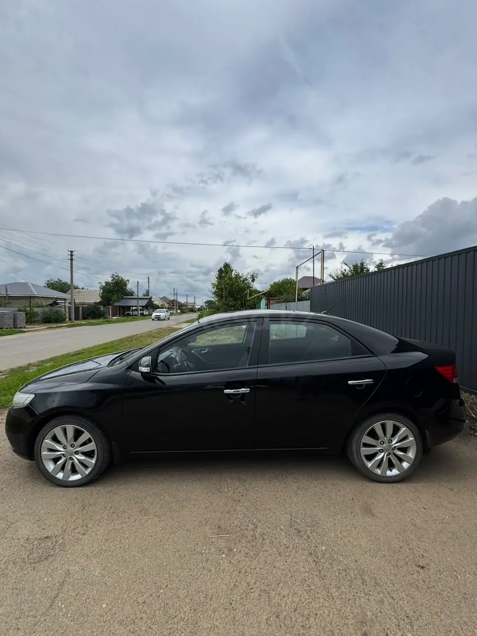 Kia Cerato, 2010