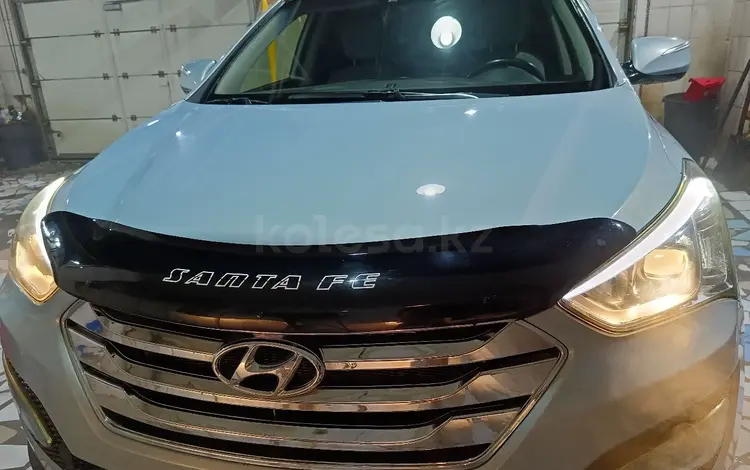 Hyundai Santa Fe 2013 годаүшін9 300 000 тг. в Жезказган