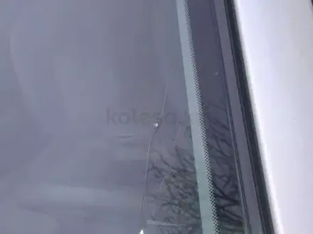 Ремонт скол на лобовом стекле на выезд! в Алматы – фото 38