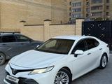 Toyota Camry 2019 годаүшін13 100 000 тг. в Семей – фото 4