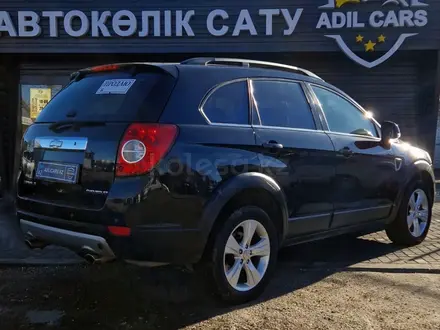 Chevrolet Captiva 2011 года за 6 700 000 тг. в Уральск – фото 4