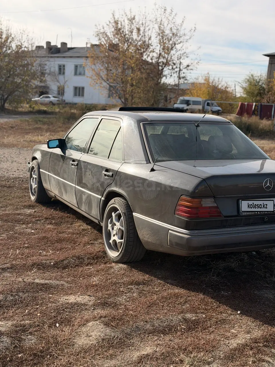 Mercedes-Benz E-Class, 1991