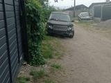 Land Rover Range Rover 2002 года за 2 000 000 тг. в Алматы – фото 2