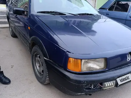 Volkswagen Passat 1993 года за 1 100 000 тг. в Шиели – фото 2