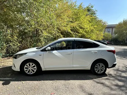 Hyundai Accent 2021 года за 9 000 000 тг. в Алматы – фото 4