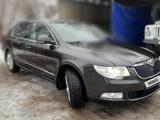 Skoda Superb 2012 годаүшін5 200 000 тг. в Уральск – фото 5