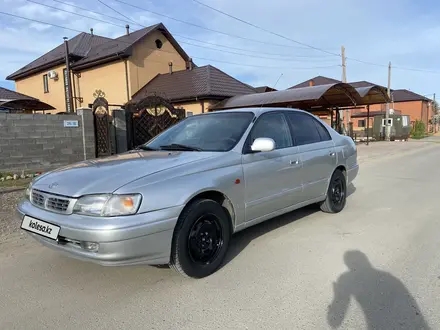 Toyota Carina E 1996 года за 1 700 000 тг. в Актобе