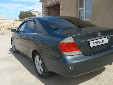 Toyota Camry 2004 года за 4 500 000 тг. в Актау – фото 4