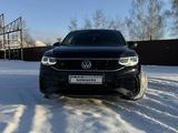 Volkswagen Tiguan 2021 года за 17 000 000 тг. в Караганда – фото 2