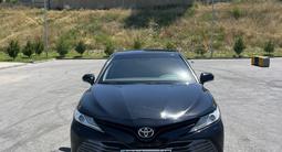 Toyota Camry 2018 годаүшін13 500 000 тг. в Шымкент – фото 2