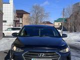 Hyundai Elantra 2017 года за 8 200 000 тг. в Караганда – фото 2