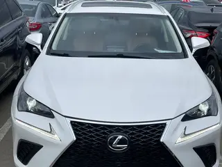 Lexus NX 200t