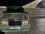 Mercedes-Benz E 260 1987 годаүшін1 500 000 тг. в Балхаш – фото 2
