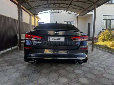 Kia Optima 2018 года за 5 600 000 тг. в Актау – фото 6