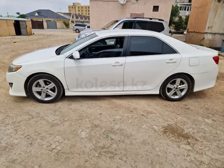 Toyota Camry 2013 года за 8 200 000 тг. в Жанаозен – фото 3