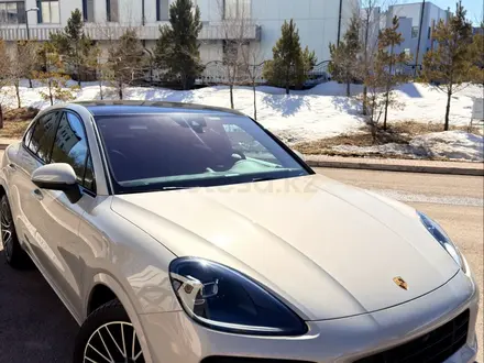 Porsche Cayenne, 2021
