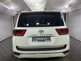 Toyota Land Cruiser Premium+ 2022 года за 47 400 000 тг. в Алматы – фото 4