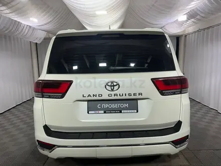 Toyota Land Cruiser Premium+ 2022 года за 47 400 000 тг. в Алматы – фото 4