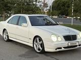 Mercedes-Benz E 55 AMG 2001 годаүшін8 000 000 тг. в Тараз