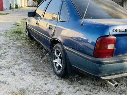Opel Vectra 1994 года за 300 000 тг. в Караганда