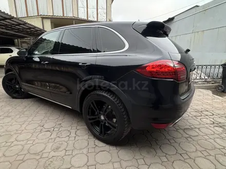 Porsche Cayenne 2012 года за 12 000 000 тг. в Алматы – фото 3