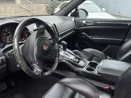 Porsche Cayenne 2012 года за 12 000 000 тг. в Алматы – фото 4
