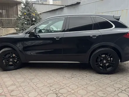 Porsche Cayenne 2012 года за 12 000 000 тг. в Алматы – фото 2