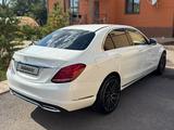 Mercedes-Benz C 180 2015 года за 15 000 000 тг. в Караганда – фото 2