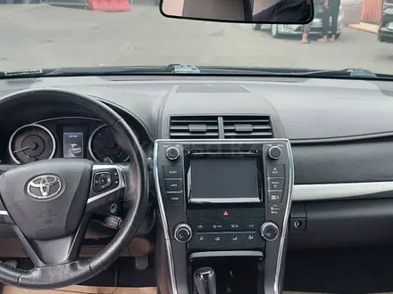 Toyota Camry 2015 года за 9 999 999 тг. в Алматы – фото 11