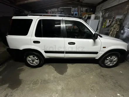 Honda CR-V 1997 года за 2 700 000 тг. в Алматы – фото 8