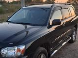 Toyota Highlander 2004 года за 6 800 000 тг. в Павлодар