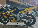 Suzuki  GSX-R 600 2003 годаfor2 500 000 тг. в Темиртау – фото 3