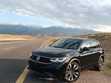 Volkswagen Tiguan 2021 года за 17 000 000 тг. в Алматы