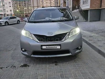 Toyota Sienna 2013 года за 12 000 000 тг. в Актау – фото 8