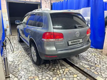 Volkswagen Touareg 2005 года за 4 300 000 тг. в Караганда – фото 7